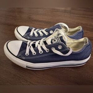 Converse Navy Blue Low Top Sneakers